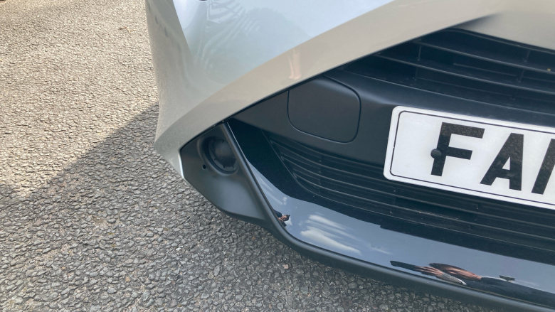 Toyota Aygo 1.0 VVT-i X-Play 5dr x-shift Petrol Hatchback